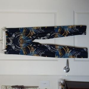 Ekkos leggings size Med look at pics of package, NWT